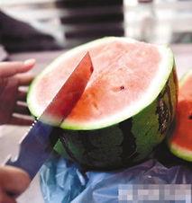 深信息吃瓜,吃瓜群众的智慧盛宴