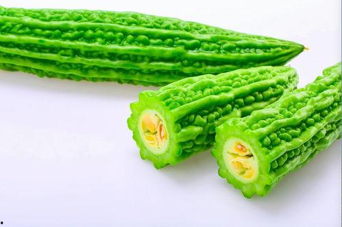 奶牛吃瓜有什么好处,益处多多的健康饮食新选择